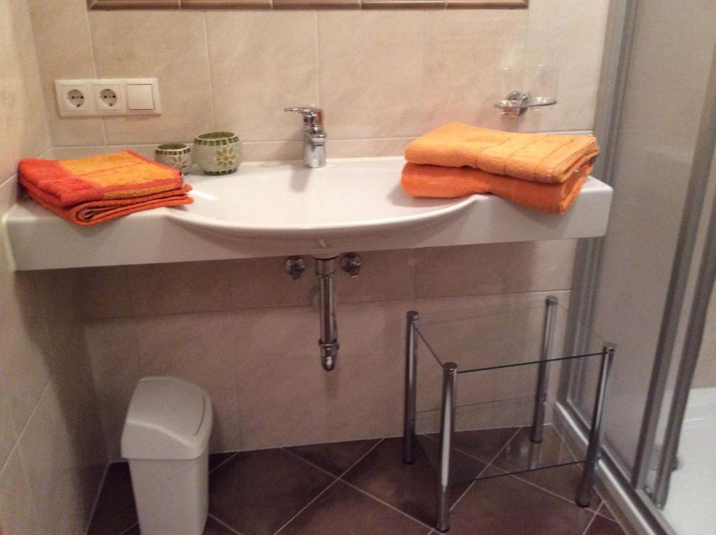 Ferienwohnung Rahm Schwendau Kamer foto
